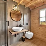 Wood Village *