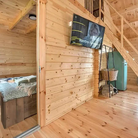Wood Village *